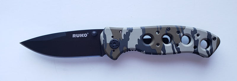 Ruko Gut Hook hunting knife