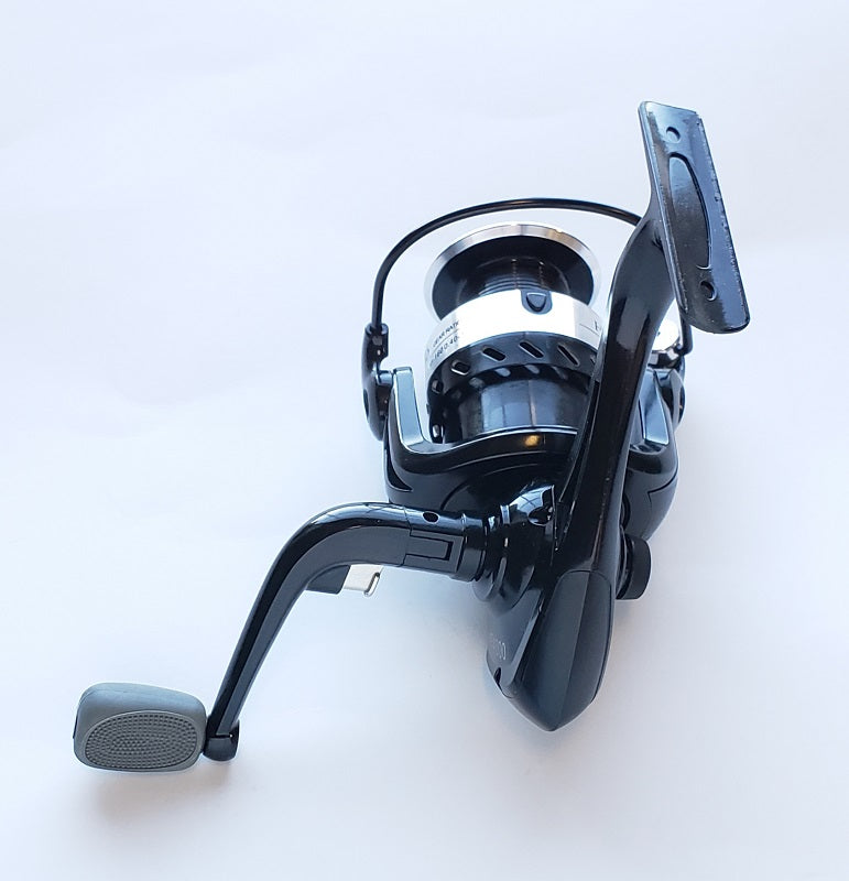 Powerful HF4000 Spin Reel